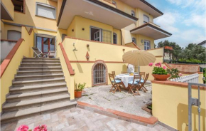 Amazing home in Bargecchia with WiFi, Corsanico-Massarosa